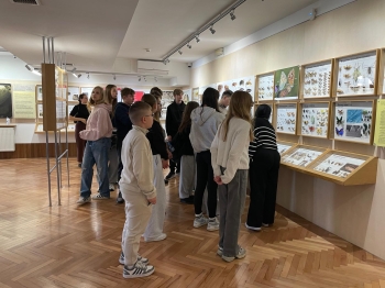 PHOTO-2026-04-22-19-00-07