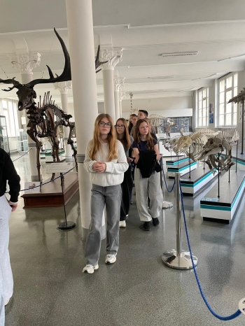 photo-2026-04-22-19-00-10