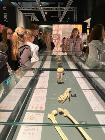 photo-2026-04-22-19-00-15