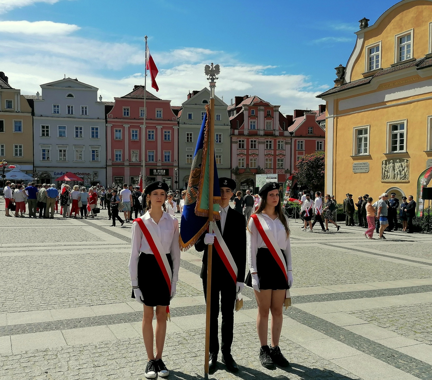 Obchody Dnia Flagi Rzeczypospolitej Polskiej w Bolesławcu