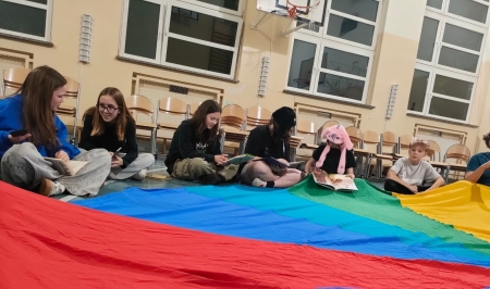 Aktywna noc z książką