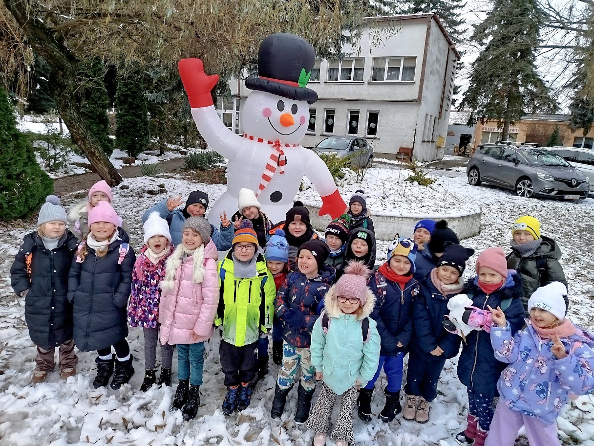 Klasy pierwsze w magicznym świecie bombek