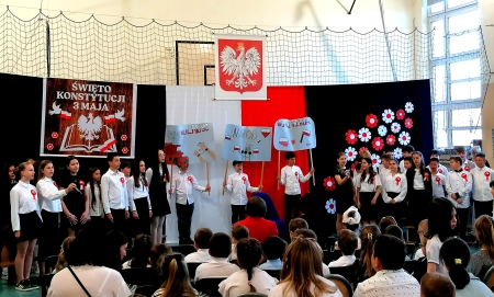 Apel z okazji 235. rocznicy uchwalenia Konstytucji Trzeciego Maja